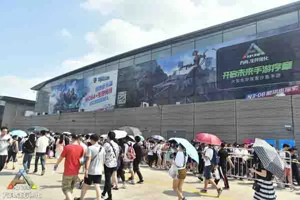 10张图告诉你，2018 ChinaJoy《方舟：生存进化》手游品鉴有多火爆