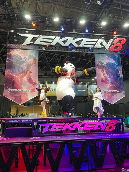 TGS23《铁拳8》展台凌晓雨Cos 很漂亮还原度高