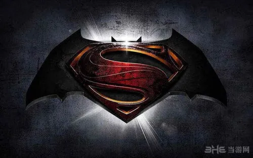 《蝙蝠侠大战超人：正义黎明》推全新海报 三大角色霸气登场