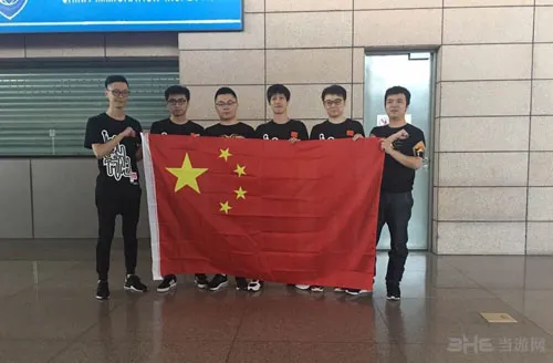 《守望先锋》世界杯即将开打 中国IG战队抵达美国