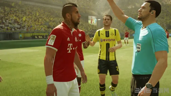 GC2016：《FIFA 17》全新预告片放出 挥汗绿茵赛场